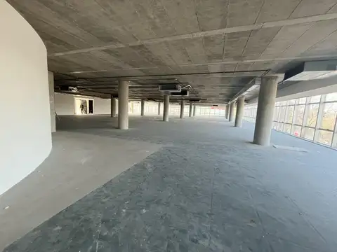 Cordoba al 3300 San Isidro Plaza