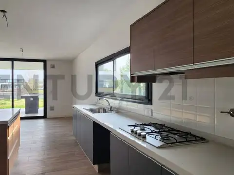 Casa en Venta 1 año