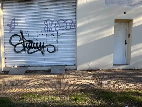 Galpon en Venta en Caseros, USD 55.000