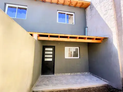 MODERNO 3 AMBIENTES CON PATIO  – A ESTRENAR EN VILLA BALLESTER