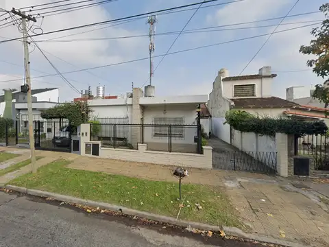 NUEVO VALOR PH. PB. FONDO CON COCHERA  a 4 Cuadras Est. El Palomar / Ciudad Jardin