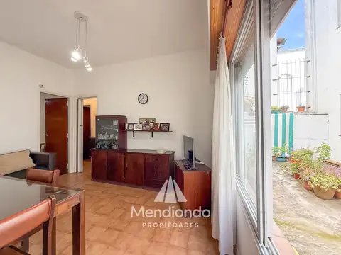 PH 3 ambientes en PLANTA BAJA con patio en Chauvín. 49 m2 cub.