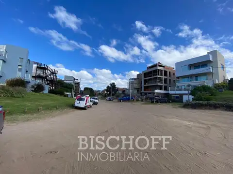 Nuestras malvina y del lido