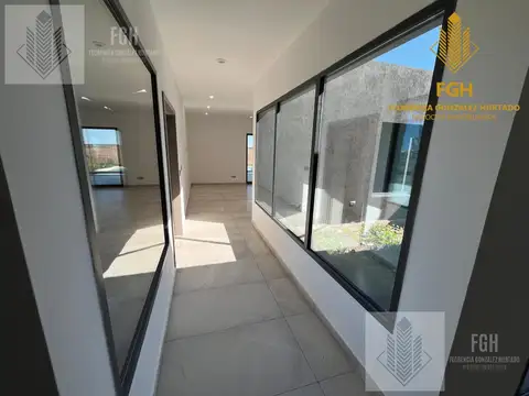 Casa en Venta al Oeste