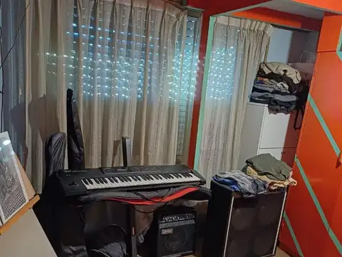 Depto Tipo Casa en Venta 50 años