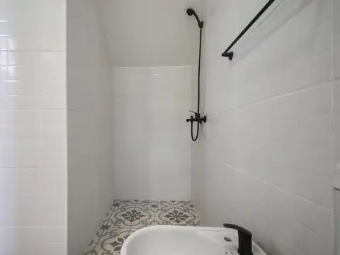 Venta PH 3 Ambientes Reciclado con Monoambiente en Moron