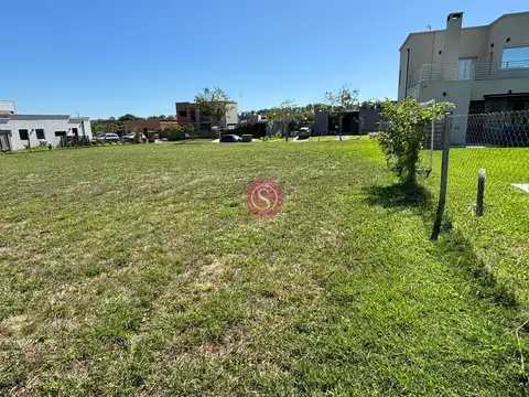 Terreno en Venta en Pilar del Este - Santa Elena, USD 75.000