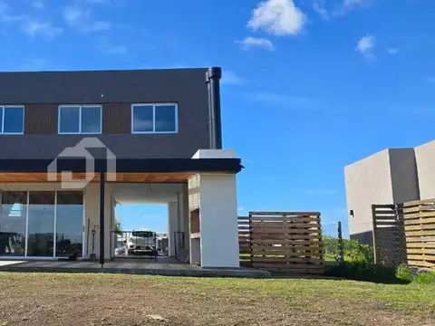 Casa en venta en San Sebastian 100