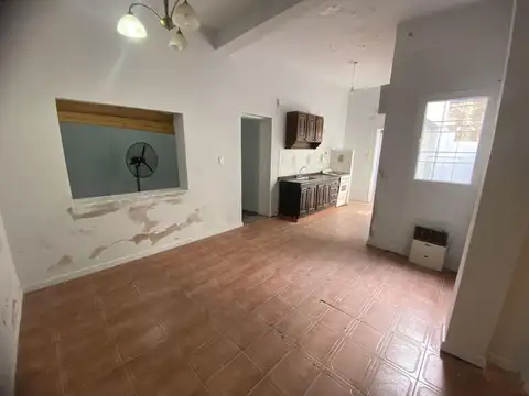 Depto Tipo Casa en Venta de 2 ambientes