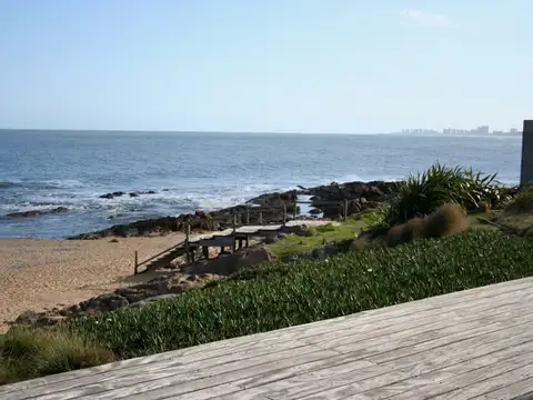 Casa en Alquiler Temporal en La Barra, USD 60.000