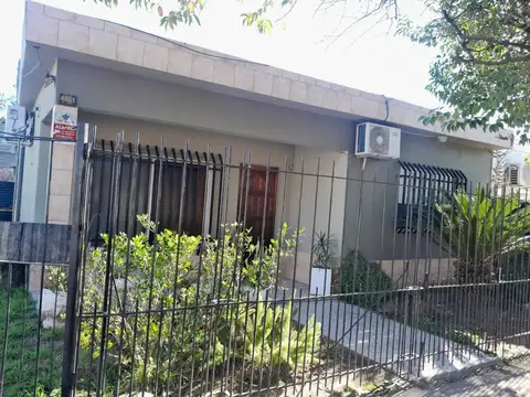 VENTA CASA 3 AMB - JOSE C PAZ - PERMUTA