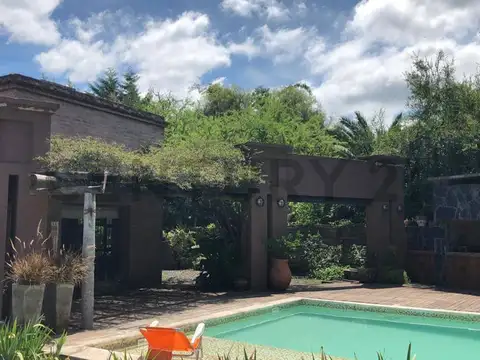 Oportunidad - casa 4 dormitorios - Villa Allende GOLF