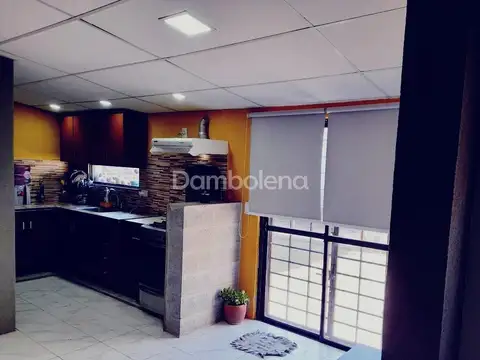 Casa Chalet  en Venta en Moreno, G.B.A. Zona Oeste, Argentina