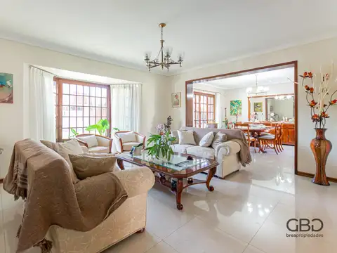 Alfredo Guttero    al 3600