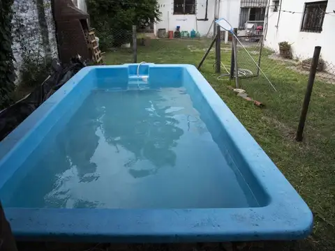 CASA C/PILETA, PARRILLA, GARAGE -BELLA VISTA