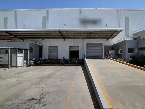 Galpon en Alquiler 38  mts Frente