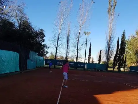 Terreno en Venta en Cordoba, USD 305.000