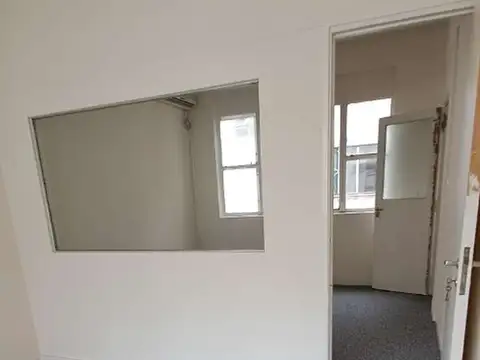 Oficina en Alquiler 60 años