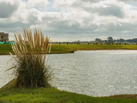 Terreno en Venta en San Sebastian, USD 45.000