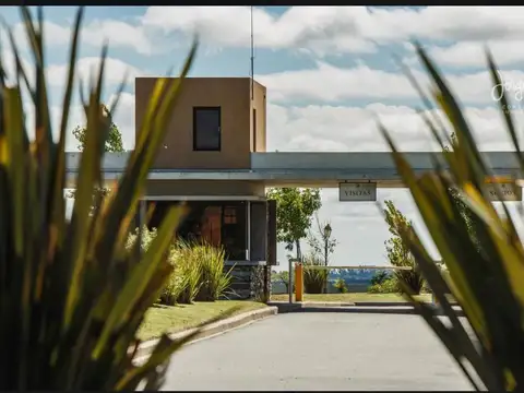 Terreno en Venta en San Sebastian, USD 45.000