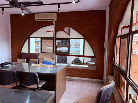 VENTA DE OFICINA PROFESIONAL EN SAN JUSTO