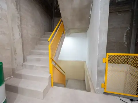 Local en Venta 1 año