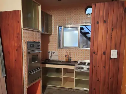 Depto Tipo Casa en Venta 60 años