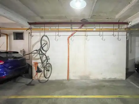 Cochera Venta - La Lucila-Vias/Maipu