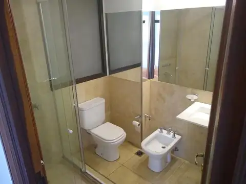 Oficina en Alquiler en Retiro, $ 1