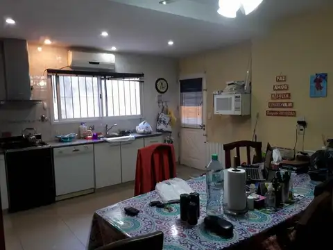 Casa en Venta en Quilmes, USD 180.000