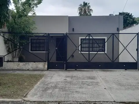 Casa en Venta en Jose Marmol, USD 120.000