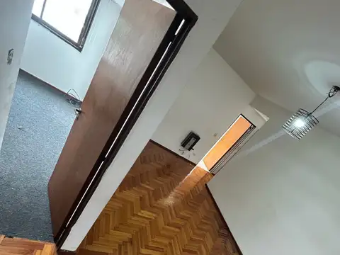 Departamento en Alquiler en Villa Ballester, $ 630.000