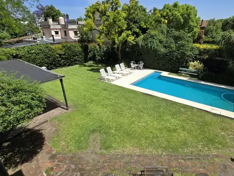 CASA 9 AMBIENTES ALQUILER ANUAL LA HORQUETA