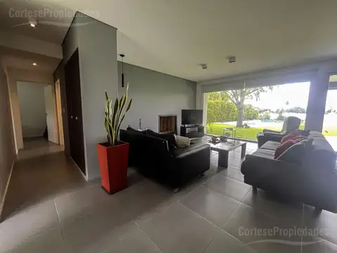 Casa en Venta en Villanueva, USD 635.000