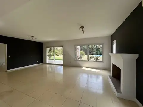 Casa en Alquiler 19 años