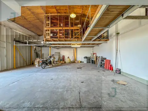 Marcelo T. de Alvear  al 900