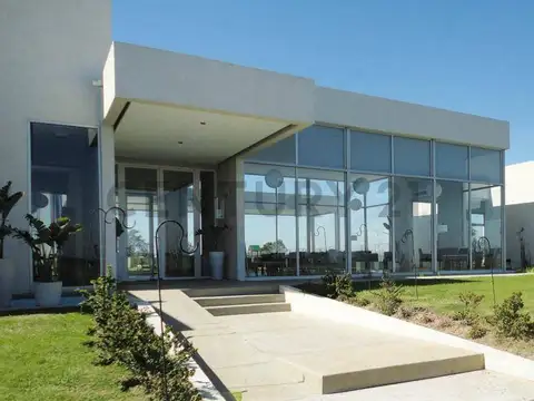 HORIZONTES AL SUR 200, Piso 0