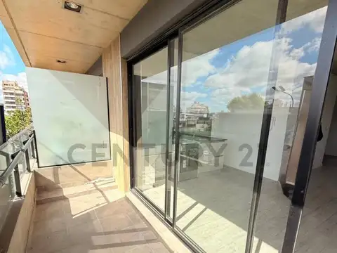 DOS AMBIENTES A ESTRENAR AMPLIO AL FRENTE