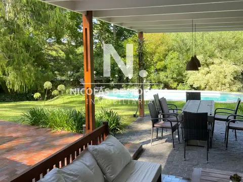 Casa en Alquiler Temporal de 6 dormitorios