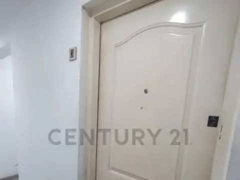 Departamento en Venta en Moron Sur, USD 50.000