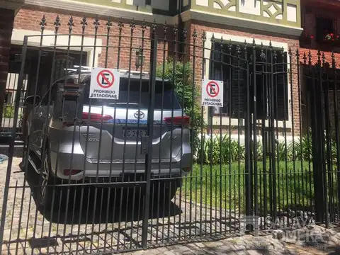 Casa en Venta en Olivos Vias/Rio, USD 550.000