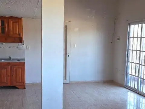Departamento en Alquiler en La Reja, $ 400.000