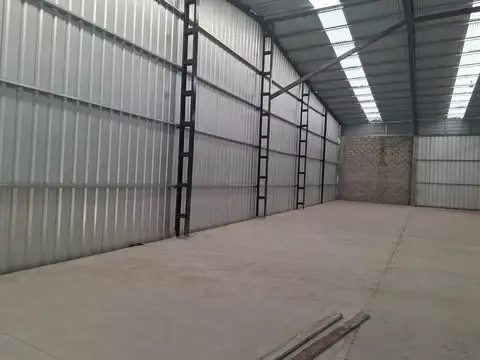 Galpon en Alquiler A Estrenar