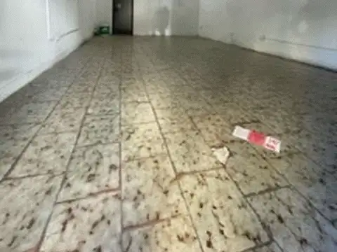 Local en Venta en Villa Luro, USD 130.000