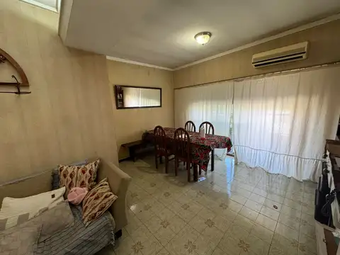 Bernardo De Irigoyen 1000