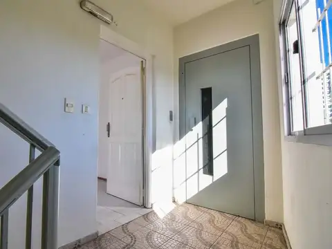 Departamento en Venta en Villa Raffo, USD 64.900