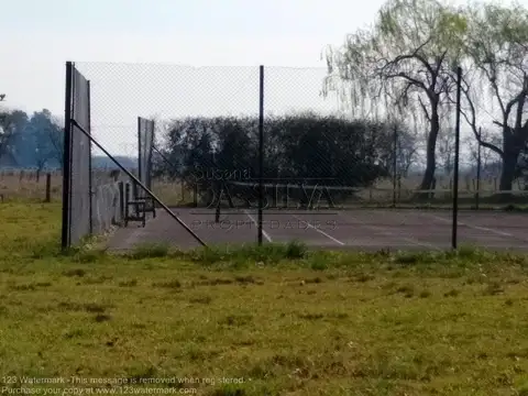 Casa 2 ambientes con 1 baño