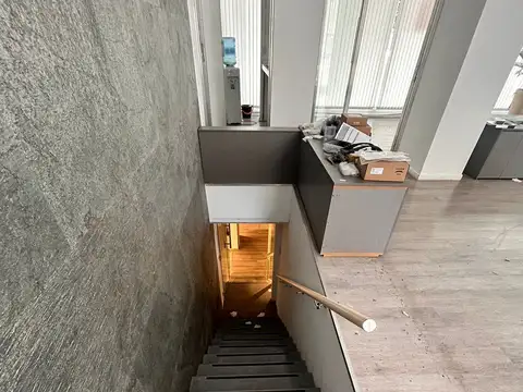 Av. Luis Candido Carballo al 100