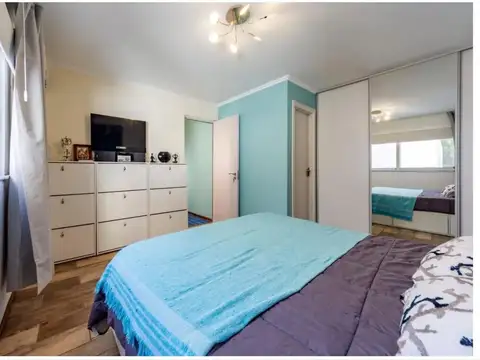 CASA EN VENTA DE PASILLO 2 DORMITORIOS ECHESORTU