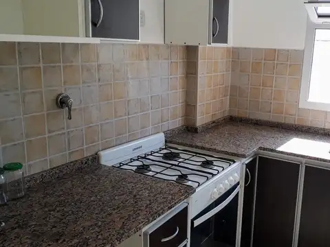 OPORTUNIDAD A ESTRENAR!EXCELENTE MONOAMBIENTE DIVISIBLE A 2 AMB EN COMPLEJO DE DEPARTAMENTOS PREMIUM